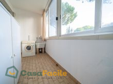 balcone in loggia con accesso dalla zona giorno