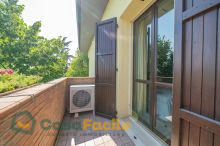 Balcone camera da letto matrimoniale
