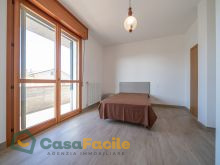 camera matrimoniale piano primo