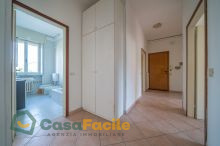 Disimpegno con cabina armadio