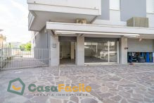Esterno