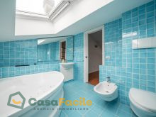 Bagno nel sottotetto